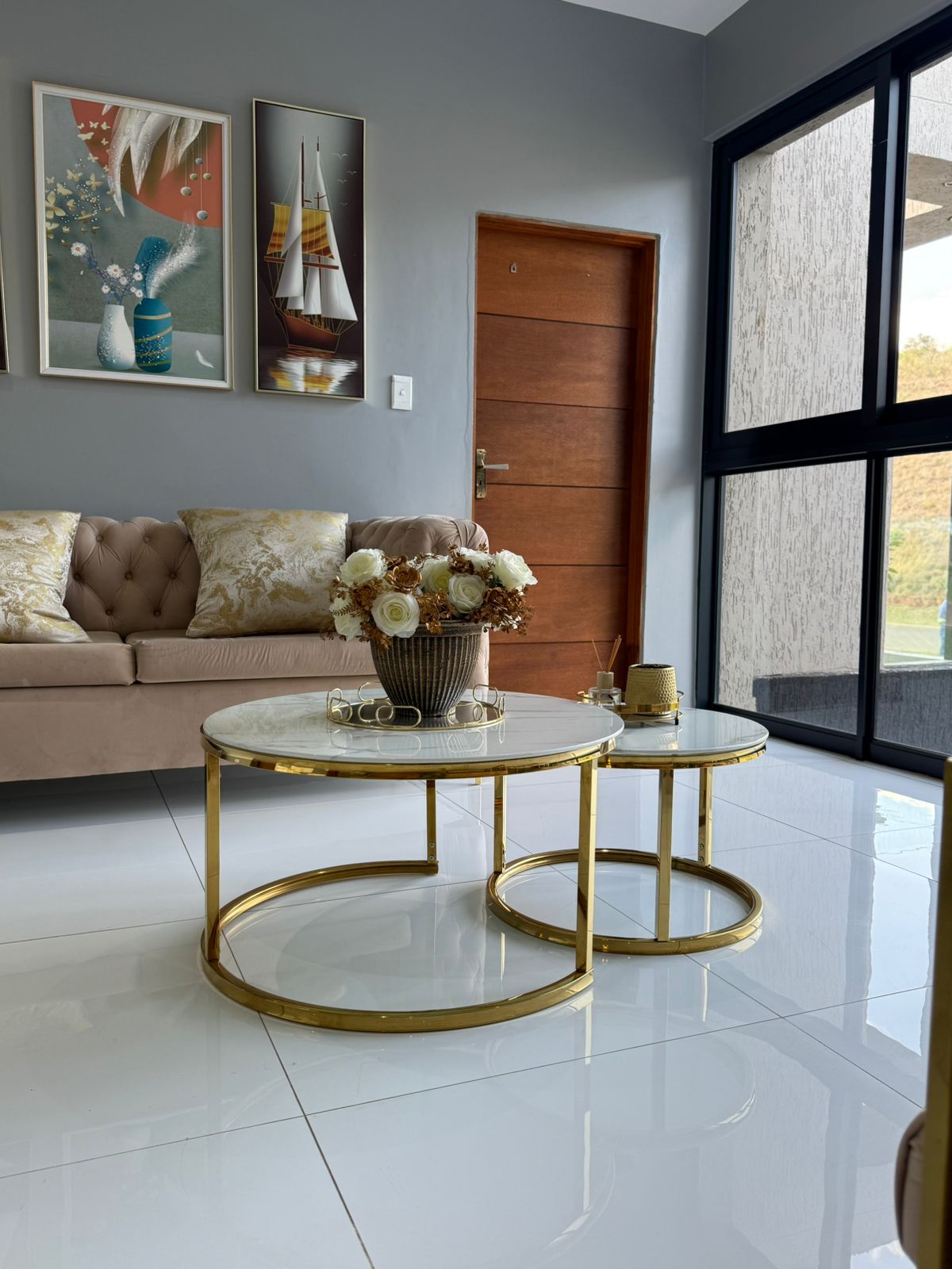 The "Horizon Rings" Nesting Tables