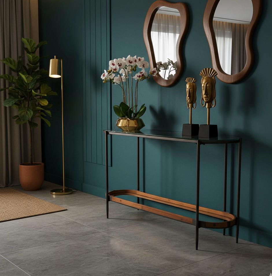 Plush 'Curio' Console